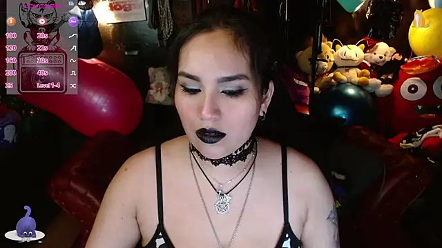 Snapshot of kureiji_hentaii chatting on February 5, 5:36 am kureiji hentaii online show from February 5, 5:36 am