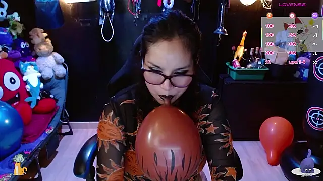 kureiji hentaii online show from March 6, 12:05 am