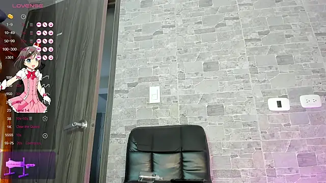 Snapshot of natty_brown chatting on March 2, 9:30 pm natty brown online show from March 2, 9:30 pm