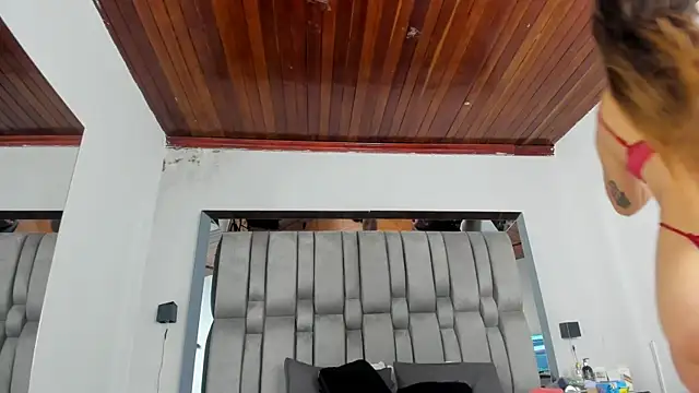 NikkySmiith online show from March 12, 11:14 am