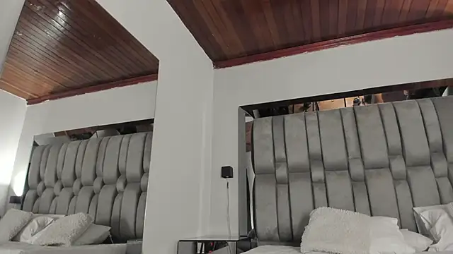 NikkySmiith online show from September 17, 9:55 am