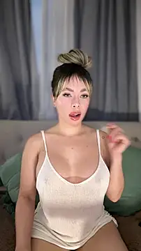 Alison Diaz17 online show from January 14, 11:19 pm