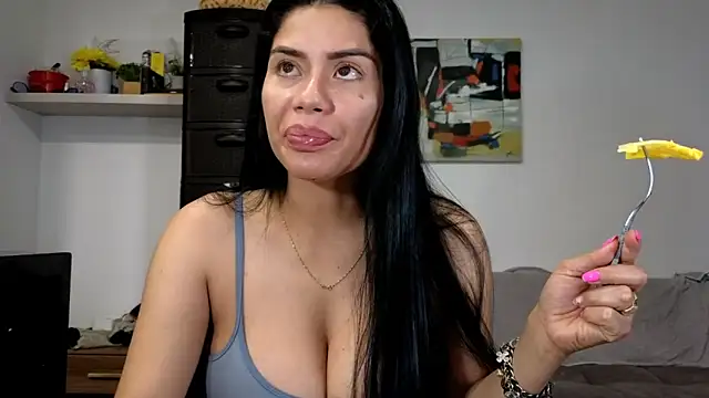 Alondra fetish online show from February 12, 4:01 am