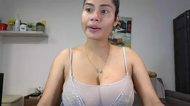 Alondra fetish online show from May 6, 1:53 am