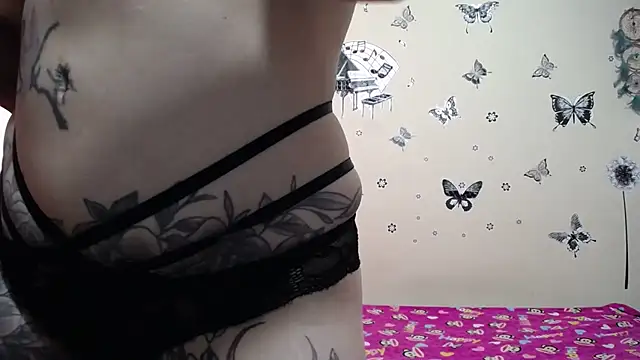 Nicolle-sky online show from October 30, 4:15 pm