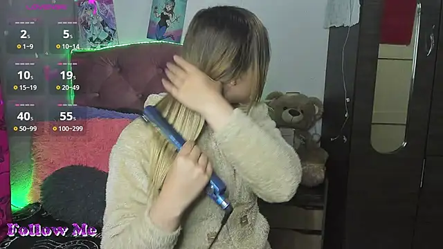 Tiffany bunny2023 online show from November 11, 3:01 am