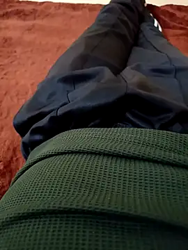 Alonesexyboy1 online show from March 5, 8:33 am