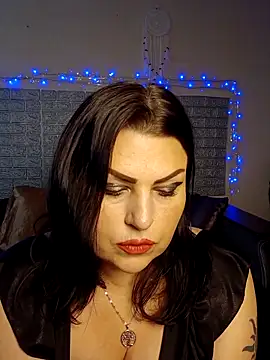 kataleya94 online show from April 25, 12:30 pm
