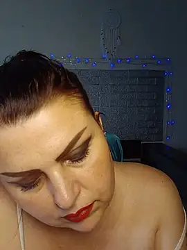 Snapshot of kataleya94 chatting on July 28, 3:21 pm kataleya94 online show from July 28, 3:21 pm