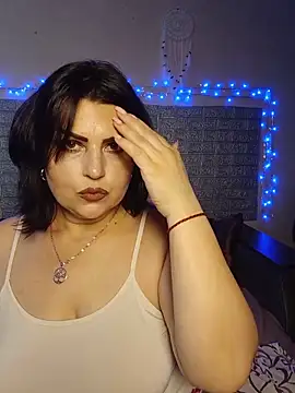 Snapshot of kataleya94 chatting on June 19, 10:54 am kataleya94 online show from June 19, 10:54 am