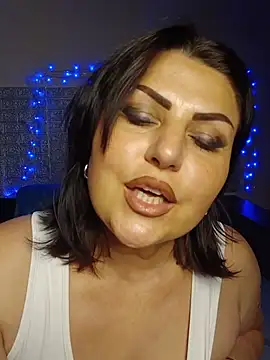 Snapshot of kataleya94 chatting on July 10, 4:07 pm kataleya94 online show from July 10, 4:07 pm