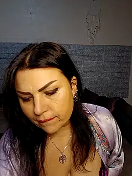 kataleya94 online show from December 17, 6:29 am