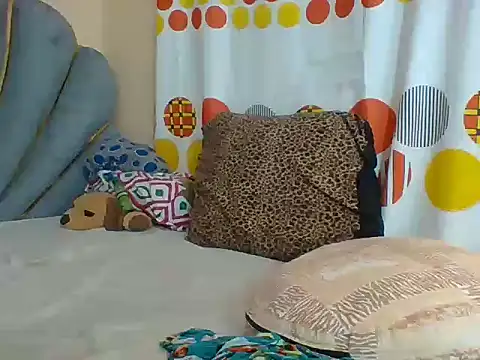 SexySally4 online show from March 26, 10:46 am