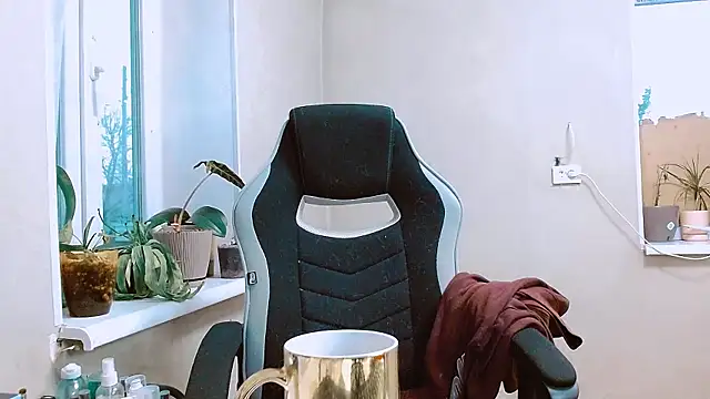 RosaJil online show from November 2, 2:55 pm