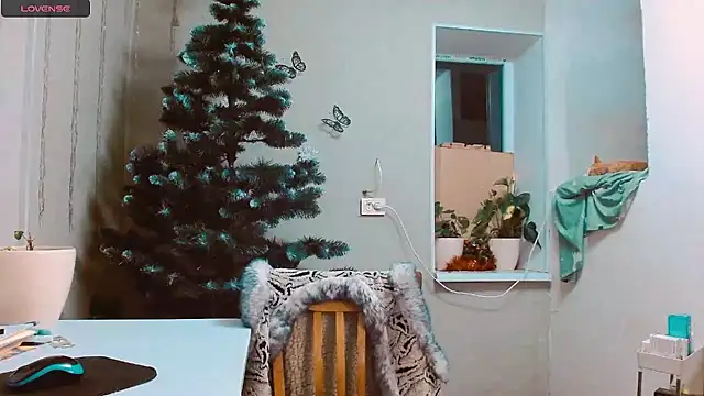 Snapshot of RosaJil chatting on December 19, 8:44 pm RosaJil online show from December 19, 8:44 pm