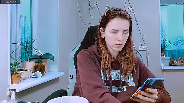 RosaJil online show from December 3, 2:16 pm