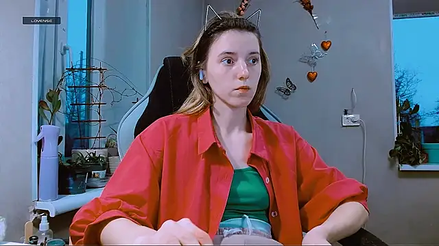 Snapshot of RosaJil chatting on March 3, 4:03 pm RosaJil online show from March 3, 4:03 pm