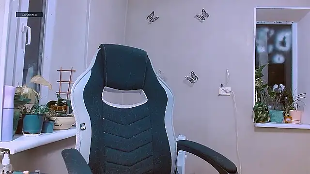 Snapshot of RosaJil chatting on February 1, 5:44 pm RosaJil online show from February 1, 5:44 pm