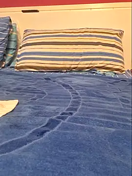 Snapshot of LaRosaDelDeserto chatting on November 11, 7:14 am LaRosaDelDeserto online show from November 11, 7:14 am