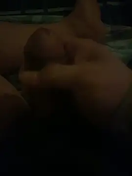 boythichcu69 online show from December 4, 4:06 pm