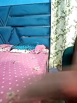 Snapshot of Gulabo-jaan chatting on February 12, 8:16 am Gulabo-jaan online show from February 12, 8:16 am