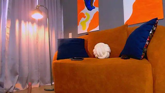 Sara ow online show from March 7, 8:25 pm