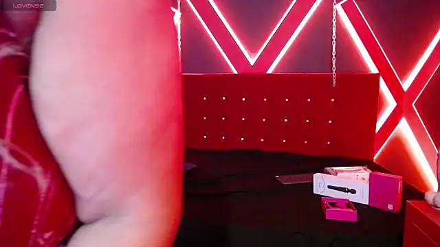 Natasha 699 online show from November 7, 8:35 pm