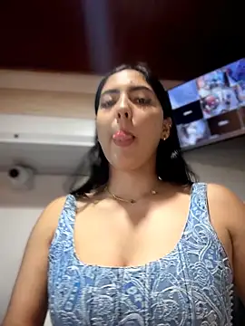 MarianaBenz online show from May 11, 12:12 am