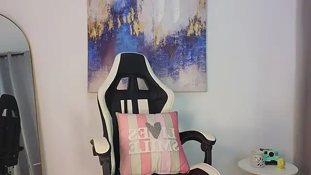 KristennBlue online show from November 22, 11:53 am