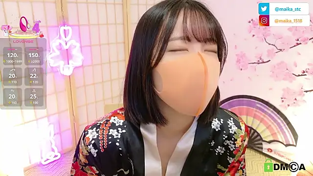 Snapshot of maika08 chatting on November 24, 5:18 am maika08 online show from November 24, 5:18 am