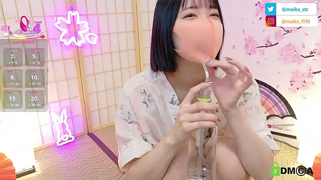 maika08 online show from September 27, 5:13 am