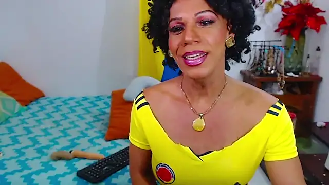 bardotbigcockts online show from November 18, 5:38 pm