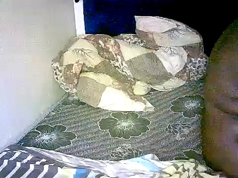 honeypotsweet online show from December 20, 9:39 pm