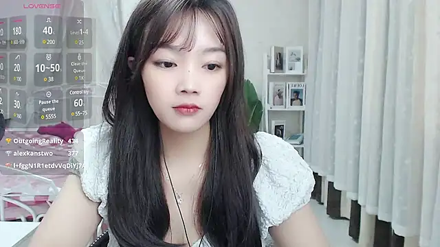 Snapshot of Jenny-Z chatting on March 15, 6:03 am Jenny-Z online show from March 15, 6:03 am