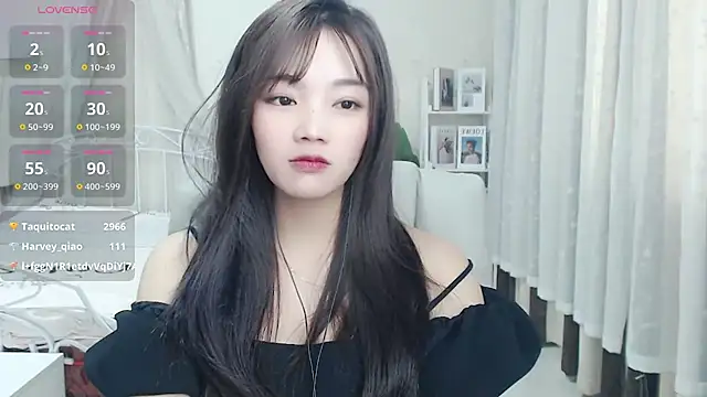 Snapshot of Jenny-Z chatting on March 23, 5:54 am Jenny-Z online show from March 23, 5:54 am