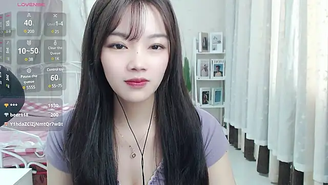 Snapshot of Jenny-Z chatting on March 2, 5:01 am Jenny-Z online show from March 2, 5:01 am