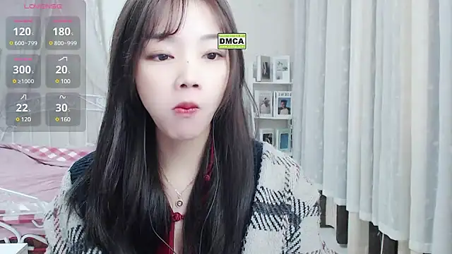 Snapshot of Jenny-Z chatting on February 20, 2:07 am Jenny-Z online show from February 20, 2:07 am