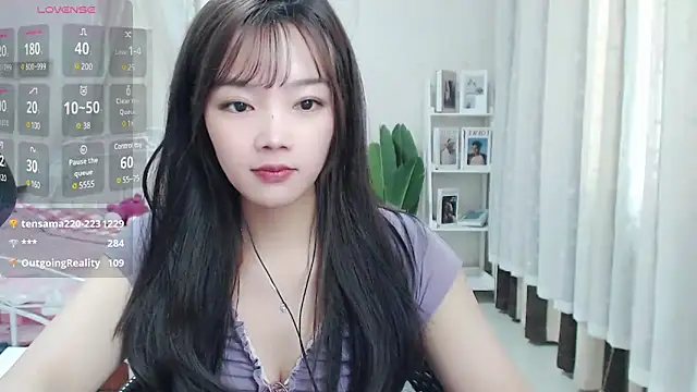 Snapshot of Jenny-Z chatting on March 12, 5:02 am Jenny-Z online show from March 12, 5:02 am