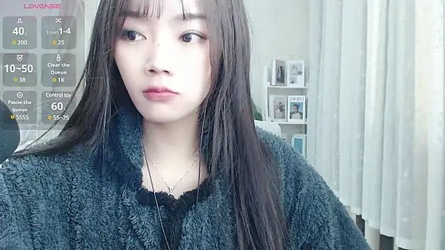 Snapshot of Jenny-Z chatting on March 20, 5:13 am Jenny-Z online show from March 20, 5:13 am