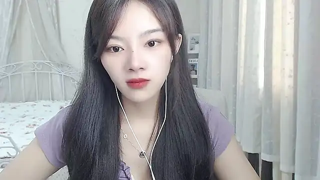 Snapshot of Jenny-Z chatting on May 26, 1:47 am Jenny-Z online show from May 26, 1:47 am