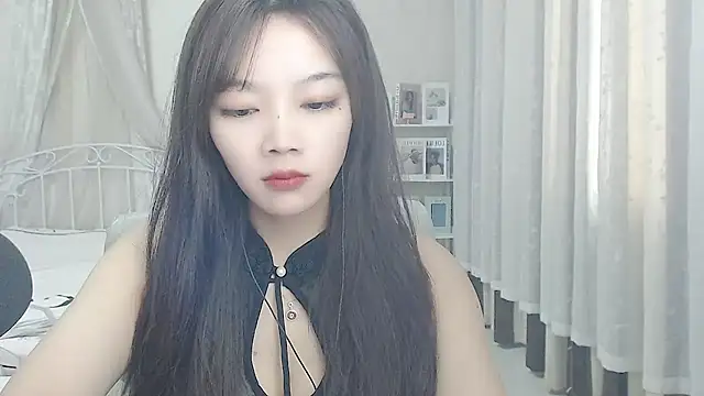 Snapshot of Jenny-Z chatting on October 13, 1:40 am Jenny-Z online show from October 13, 1:40 am