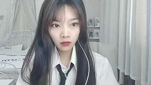 Jenny-Z online show from December 18, 2:27 am