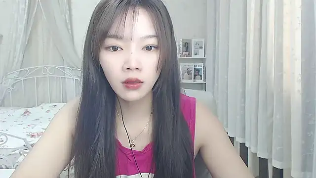 Snapshot of Jenny-Z chatting on October 1, 1:55 am Jenny-Z online show from October 1, 1:55 am
