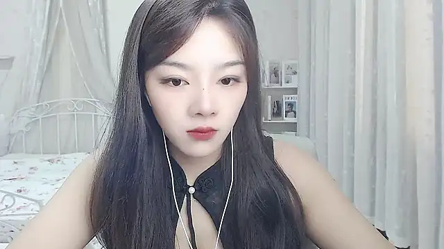 Snapshot of Jenny-Z chatting on June 23, 1:36 am Jenny-Z online show from June 23, 1:36 am