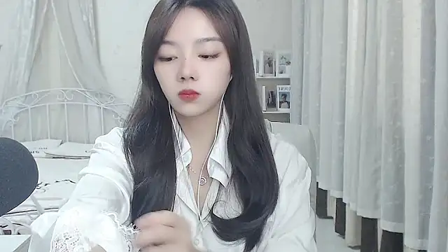 Jenny-Z online show from May 5, 1:41 am