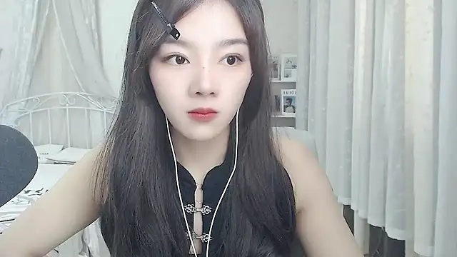 Jenny-Z online show from May 6, 1:53 am