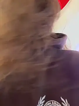 QuitieLia online show from April 4, 7:26 am