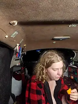 shadow199393 online show from December 4, 1:15 am