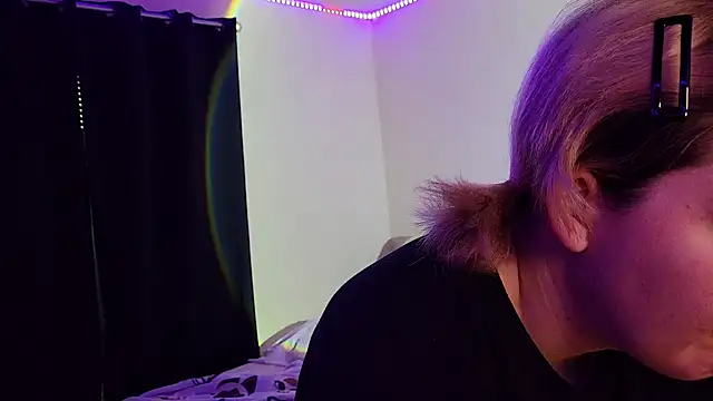 InternetFairy XO online show from December 16, 8:48 pm