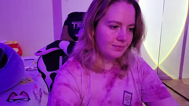 InternetFairy XO online show from October 20, 3:41 am